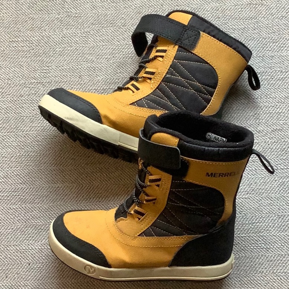 Merrell Kids' Black and Tan Snow Boots